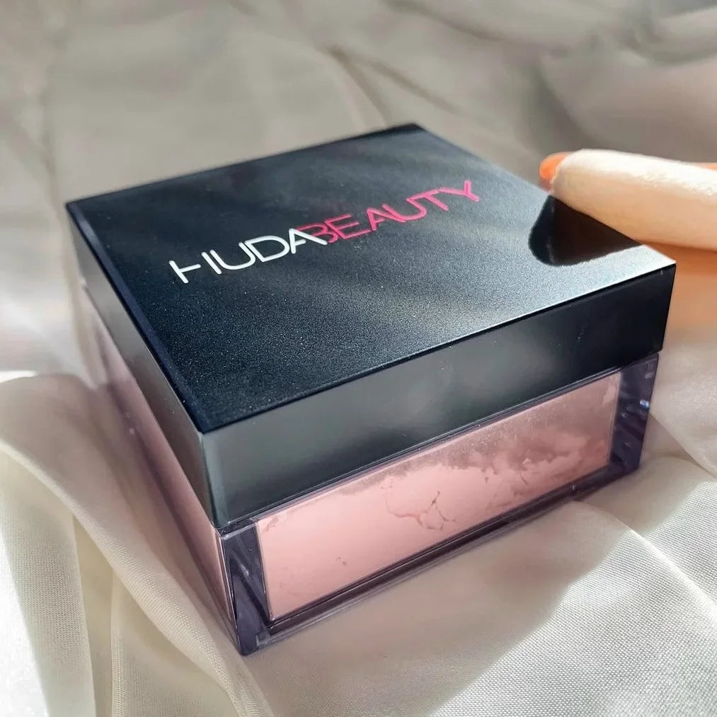 Huda Beauty Matte Losse Poeder – Lange Houdbaarheid, Oliecontrole en Natuurlijke Finish